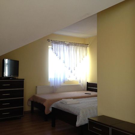 Laura Bed & Breakfast Bełchatów Rom bilde