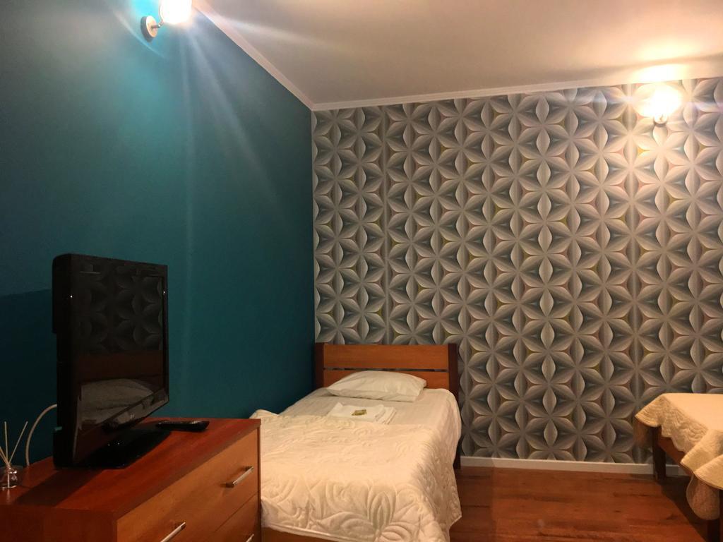 Laura Bed & Breakfast Bełchatów Eksteriør bilde